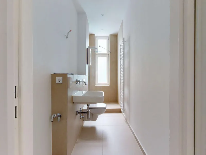 Frisch saniertes Studio im EG; zentral in Moabit - inkl. Einbauküche — photo 1
